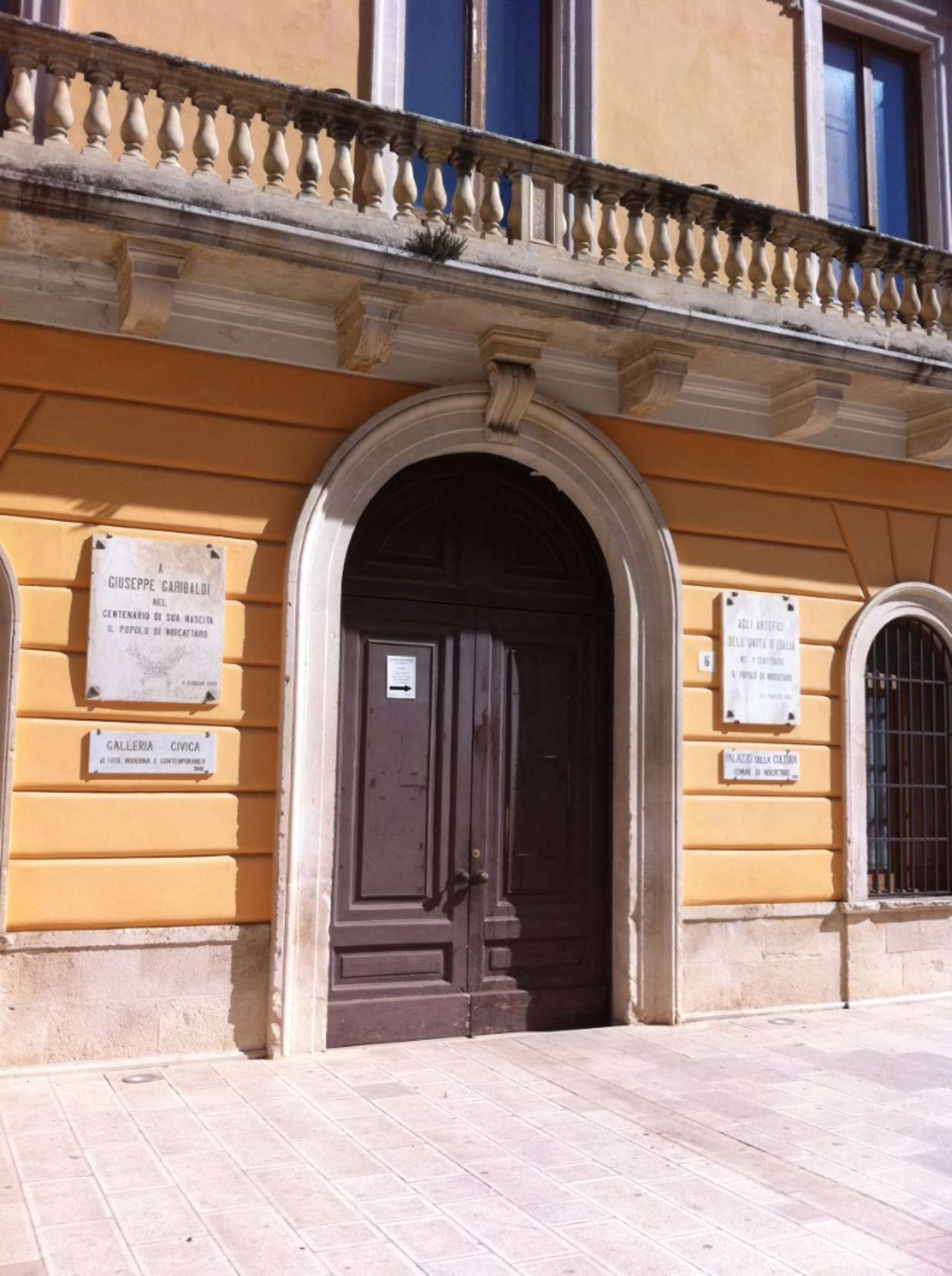 Prospetto particolare faccita
